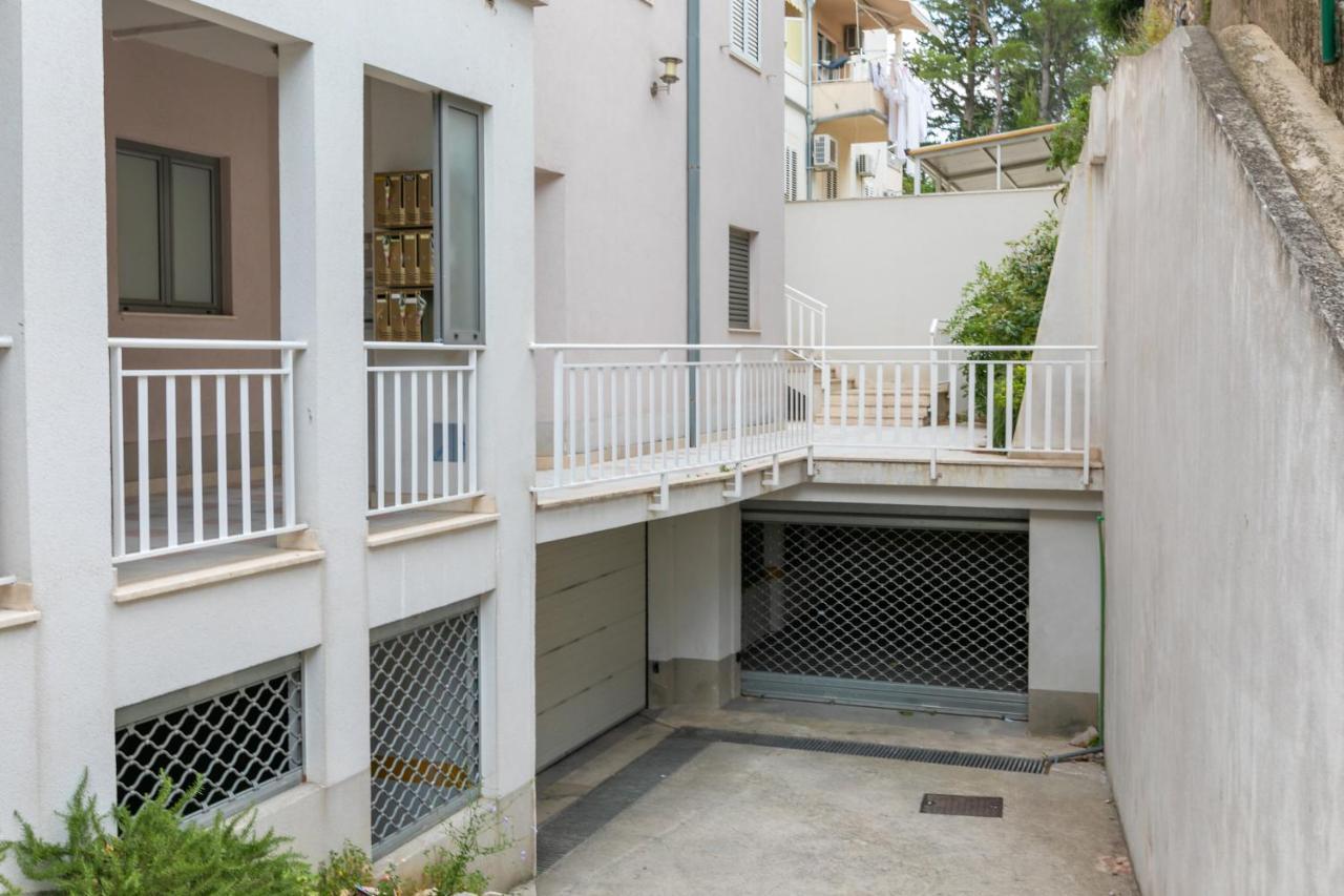 Apartman Mar18 Makarska Eksteriør billede