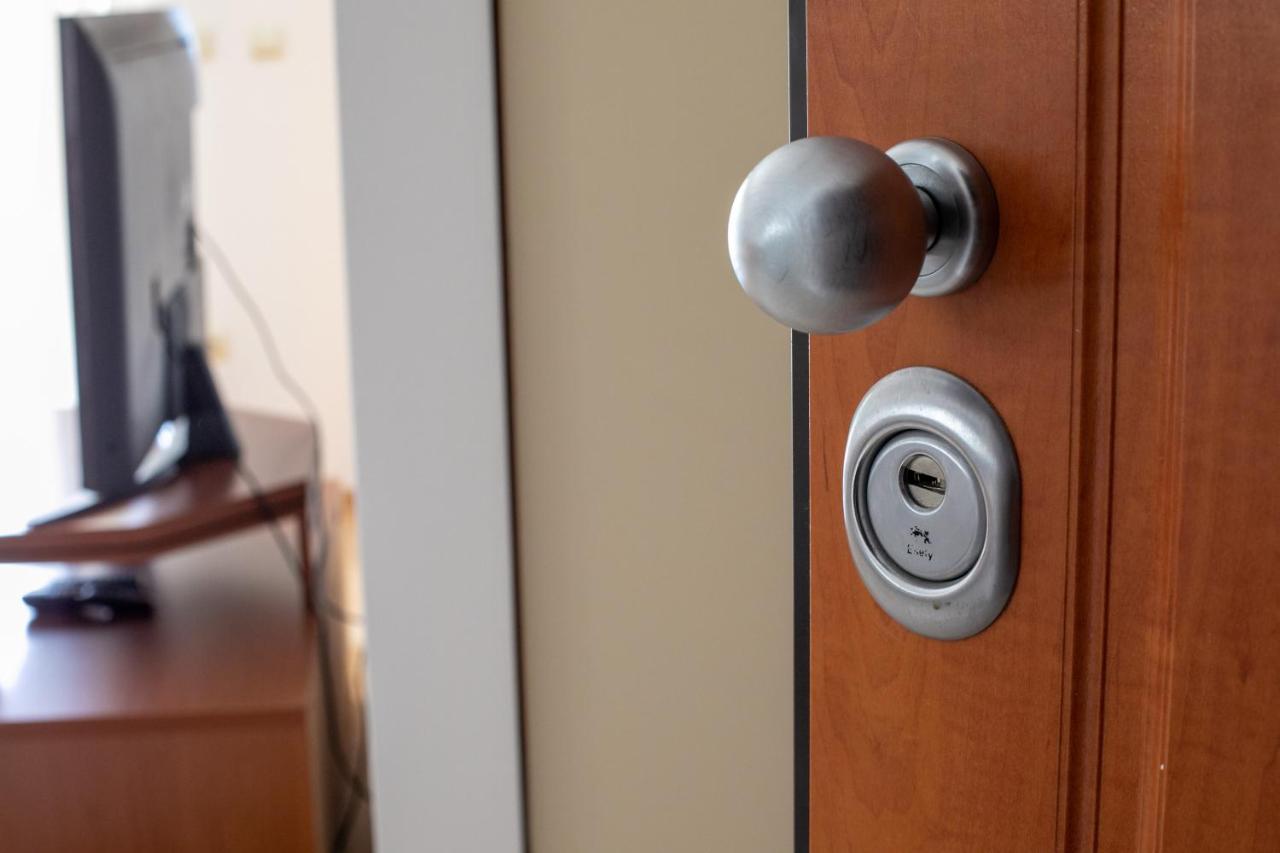 Apartman Mar18 Makarska Eksteriør billede